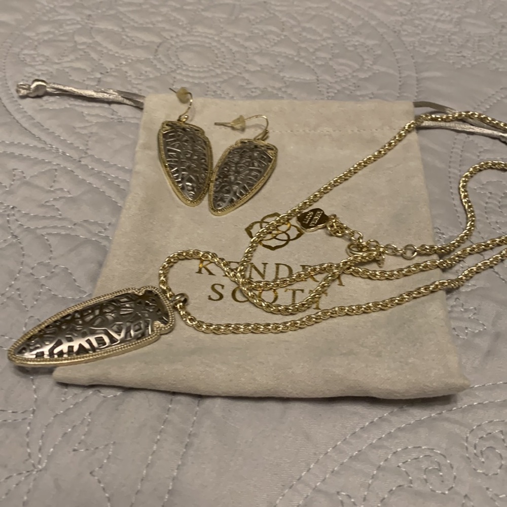 Kendra Scott earring and necklace set